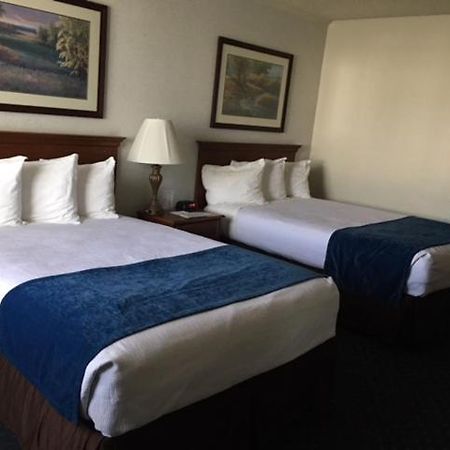 Trailside Inn Alturas Luaran gambar