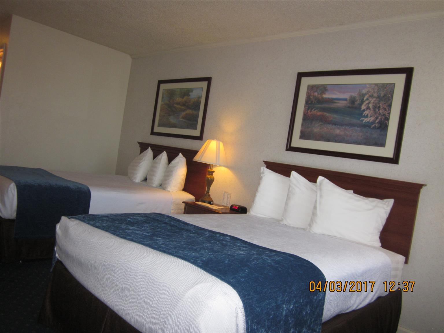Trailside Inn Alturas Luaran gambar